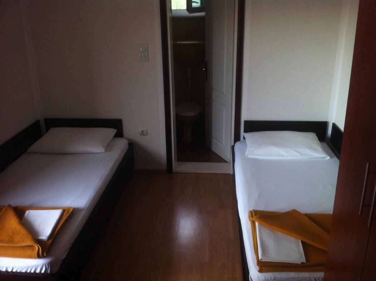 Apartments Avdic Sutomore Zimmer foto