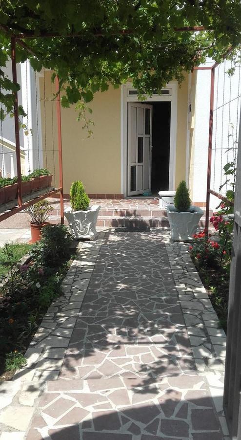 Apartments Avdic Sutomore Exterior foto